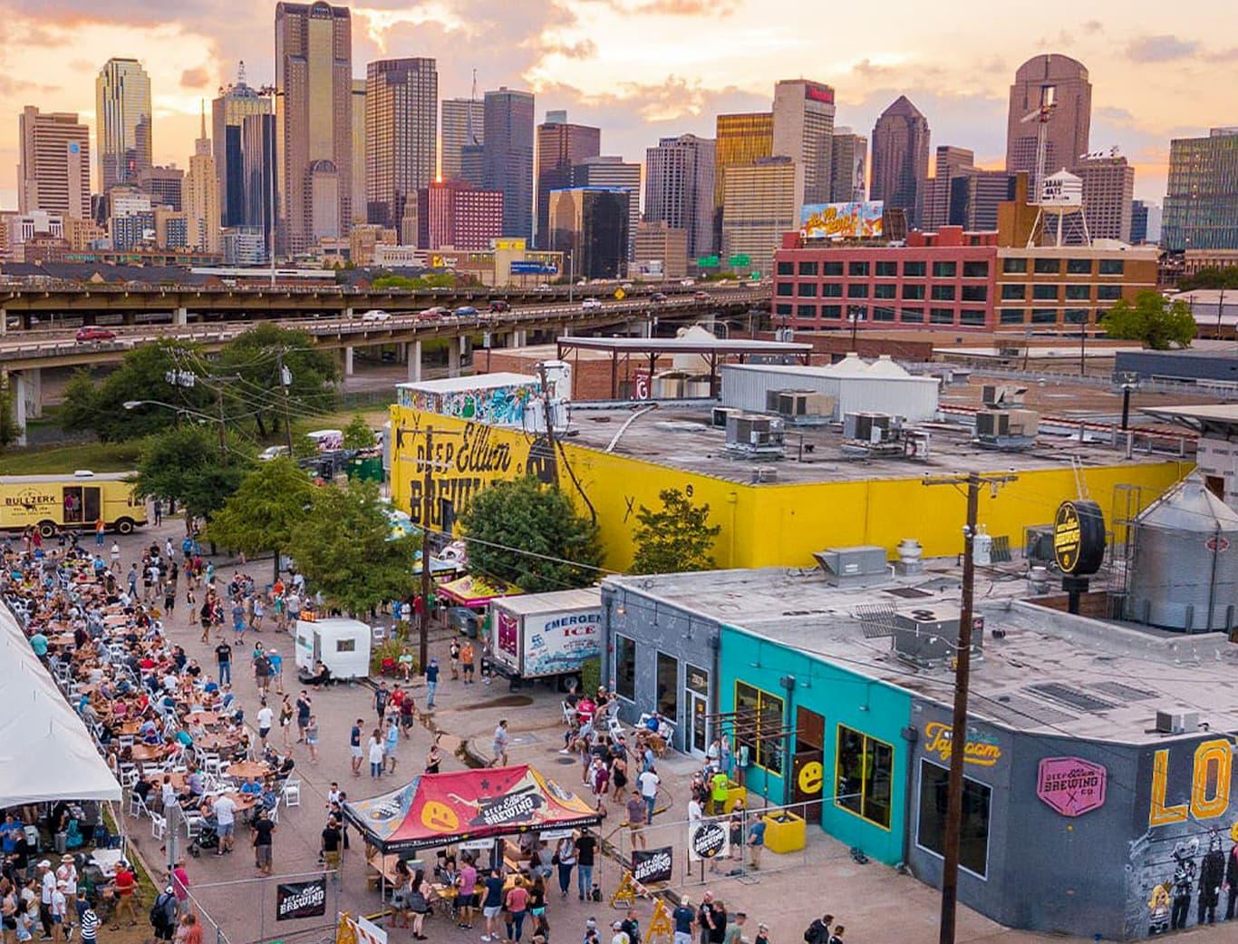 Top 10 Nightlife Spots in Dallas