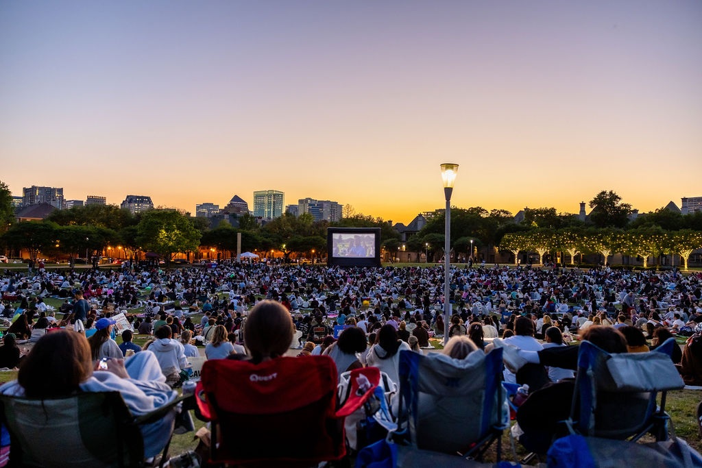 Uptown Dallas Inc. Movies in the Park